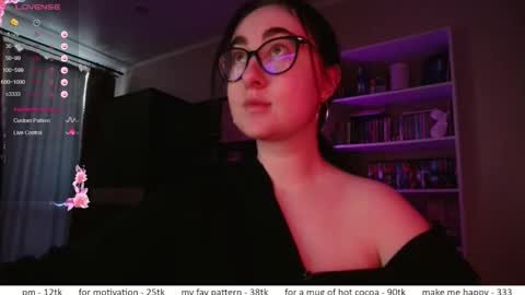 If you like it when I meow give me a thumbs up online show from 03-03-26, 02:34