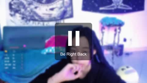 Ela  Help me reach 100 thumbs up online show from 01-29-25, 05:45