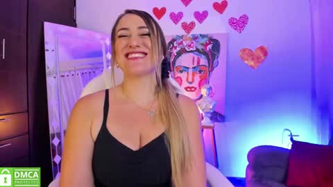 Snapshot of ela_ps chatting on 02-25-25, 12:03 LOREIN online show from 02-25-25, 12:03