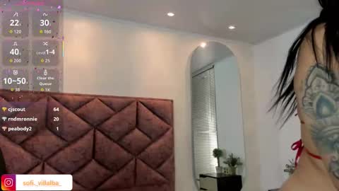 Snapshot of elaia_muller chatting on 03-11-26, 05:35 Elaia online show from 03-11-26, 05:35