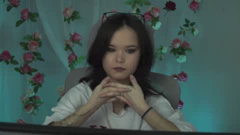 Your sweet girl online show from 02-07-25, 07:27