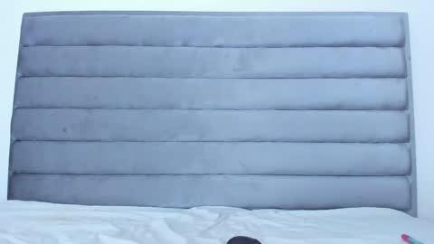 elaisaprincess online show from 02-17-25, 12:21