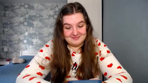 Elanis online show from 03-11-25, 10:29