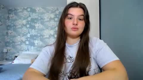 Elanis online show from 04-24-26, 10:28