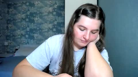 Elanis online show from 04-25-26, 03:31