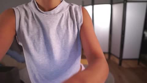 Snapshot of elannand chatting on 11-29-25, 06:05 ELA 3 online show from 11-29-25, 06:05