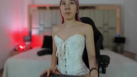 Ela online show from 02-19-26, 12:12