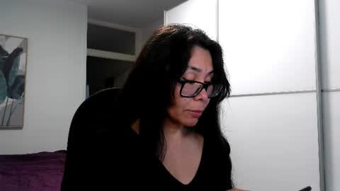 elaramuse_ online show from 07-22-26, 08:17