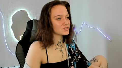 elastikiss online show from 04-09-26, 08:20