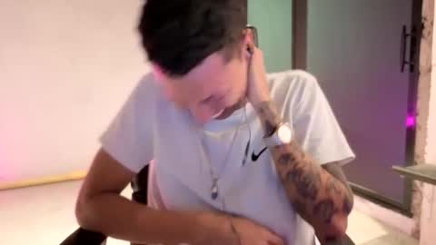 El CHICLE TV - SHOW online show from 09-30-25, 07:13