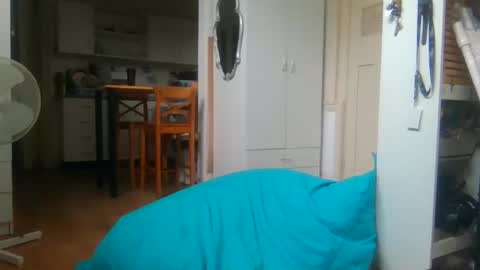 Snapshot of elcondorxo509107 chatting on 10-22-25, 01:39 daniel18cmx online show from 10-22-25, 01:39