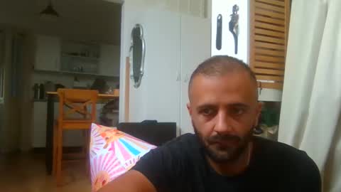 Snapshot of elcondorxo509107 chatting on 12-15-25, 01:54 daniel18cmx online show from 12-15-25, 01:54