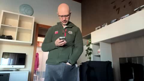 Eldiablo844 online show from 01-12-25, 07:53