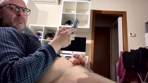 Eldiablo844 online show from 11-14-25, 09:57