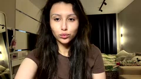 Alice online show from 06-25-26, 02:10