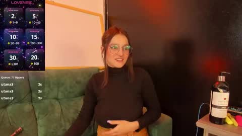 Snapshot of elecktra_sweet chatting on 02-19-25, 01:51 Elecktra online show from 02-19-25, 01:51