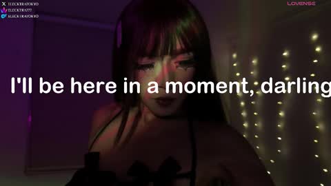 ELECKTRA online show from 10-22-25, 03:51