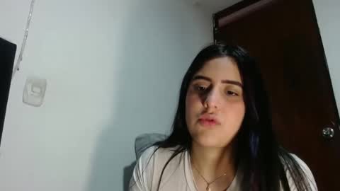 Snapshot of electraweb_09 chatting on 10-23-25, 07:12 electraweb_09 online show from 10-23-25, 07:12