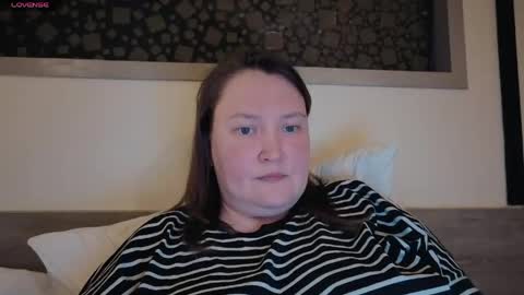 elegant_pleasure online show from 04-15-26, 04:14