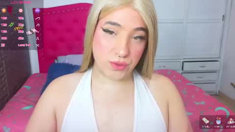 Snapshot of elektra_doll chatting on 07-22-26, 02:03 elektra_doll online show from 07-22-26, 02:03