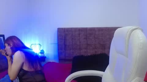 Elena online show from 03-10-25, 12:48