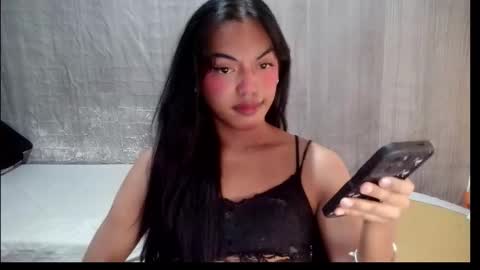 Snapshot of elenacum chatting on 11-10-25, 04:33 elenacum online show from 11-10-25, 04:33