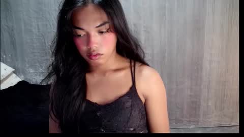 Snapshot of elenacum chatting on 11-11-25, 03:17 elenacum online show from 11-11-25, 03:17