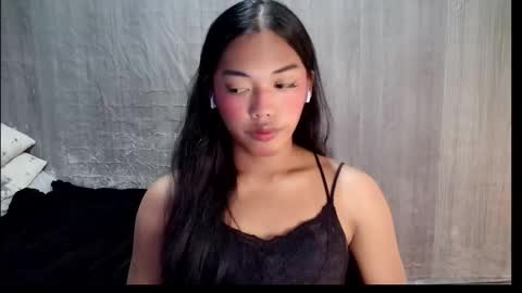 Snapshot of elenacum chatting on 11-14-25, 03:38 elenacum online show from 11-14-25, 03:38