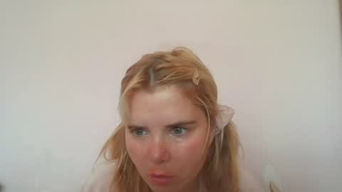 Elena online show from 06-28-26, 08:20