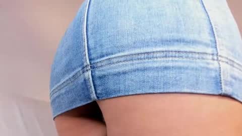 Elena  online show from 04-09-26, 01:16