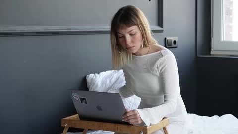 Eleonora online show from 09-17-25, 11:23