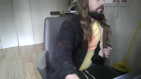 Snapshot of elephantfox chatting on 12-15-24, 09:42 fox online show from 12-15-24, 09:42