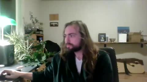 Snapshot of elephantfox chatting on 01-20-25, 04:54 fox online show from 01-20-25, 04:54