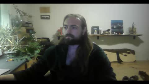 Snapshot of elephantfox chatting on 03-09-25, 04:38 fox online show from 03-09-25, 04:38