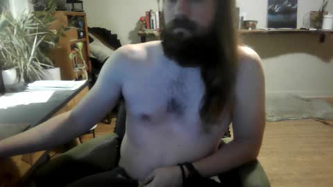 Snapshot of elephantfox chatting on 12-20-25, 06:20 fox online show from 12-20-25, 06:20