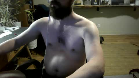 Snapshot of elephantfox chatting on 04-01-26, 04:35 fox online show from 04-01-26, 04:35