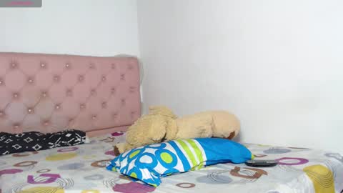 Snapshot of elettra_parisi19 chatting on 02-05-25, 11:06 elettra_parisi19 online show from 02-05-25, 11:06