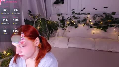 Snapshot of elfamirielle chatting on 11-07-25, 06:35 Elfa online show from 11-07-25, 06:35