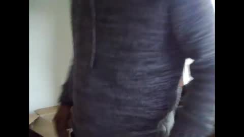 elflaco_6969 online show from 10-10-25, 07:35