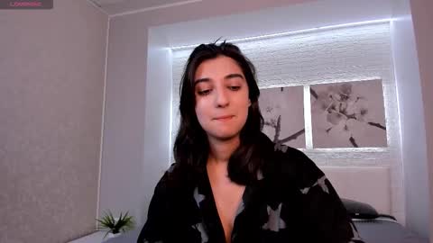 Snapshot of elfy_rare chatting on 10-04-25, 02:59 Elfy online show from 10-04-25, 02:59