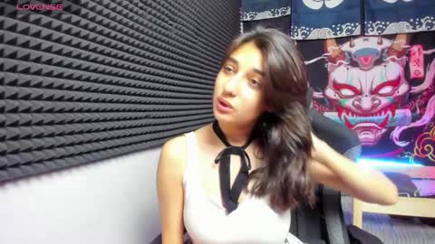 Snapshot of elfy_rare chatting on 11-03-25, 02:40 Elfy online show from 11-03-25, 02:40