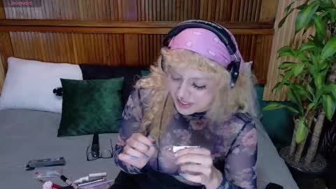 eli666uwu online show from 10-08-25, 01:03