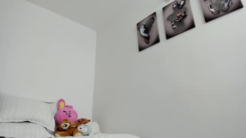 Snapshot of eli_dl chatting on 01-08-25, 08:39 eli_dl online show from 01-08-25, 08:39