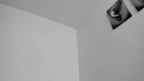 Snapshot of eli_dl chatting on 01-21-25, 06:02 eli_dl online show from 01-21-25, 06:02