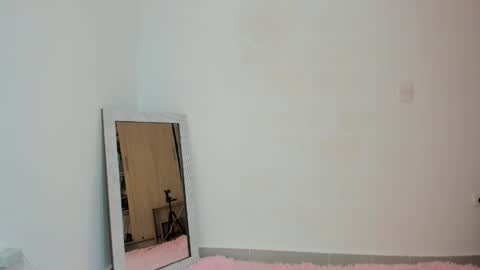 Elizabeth online show from 03-10-25, 07:40