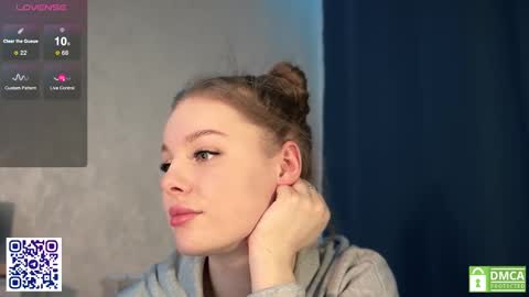 Snapshot of eli_zabeta chatting on 02-10-25, 02:26 Elizabeth Lizi online show from 02-10-25, 02:26