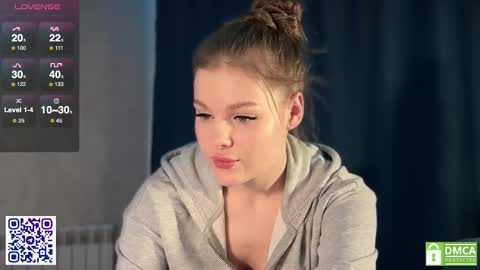 Snapshot of eli_zabeta chatting on 02-10-25, 05:30 Elizabeth Lizi online show from 02-10-25, 05:30