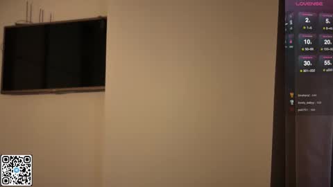 Snapshot of eli_zabeta chatting on 11-23-25, 12:49 Elizabeth Lizi online show from 11-23-25, 12:49