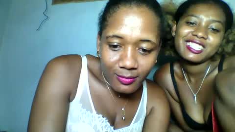 Snapshot of elia011 chatting on 01-26-25, 08:45 elia011 online show from 01-26-25, 08:45