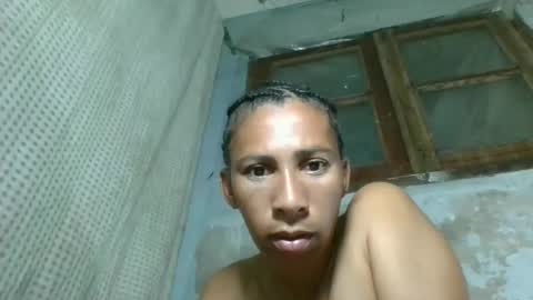 Snapshot of elia011 chatting on 03-01-26, 07:05 elia011 online show from 03-01-26, 07:05